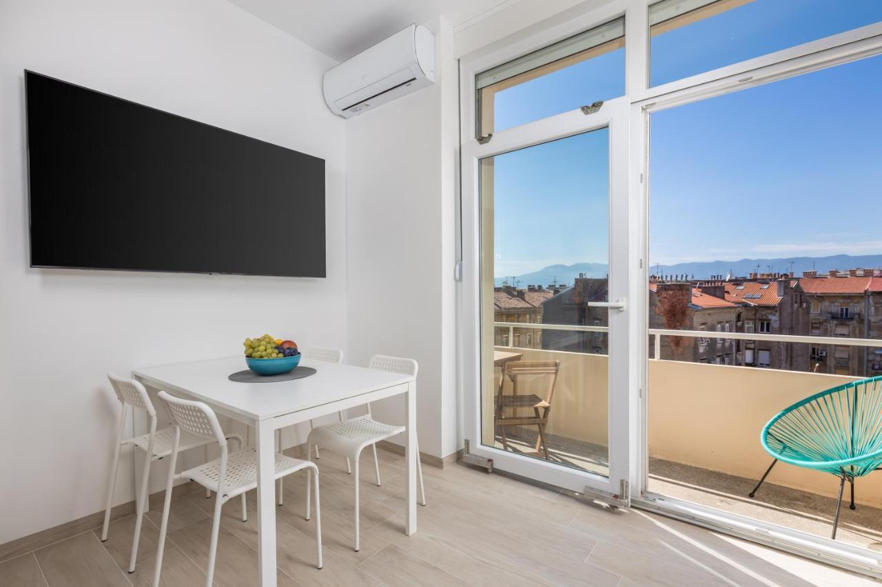 Balcony Apartment Pampas Рієка Екстер'єр фото